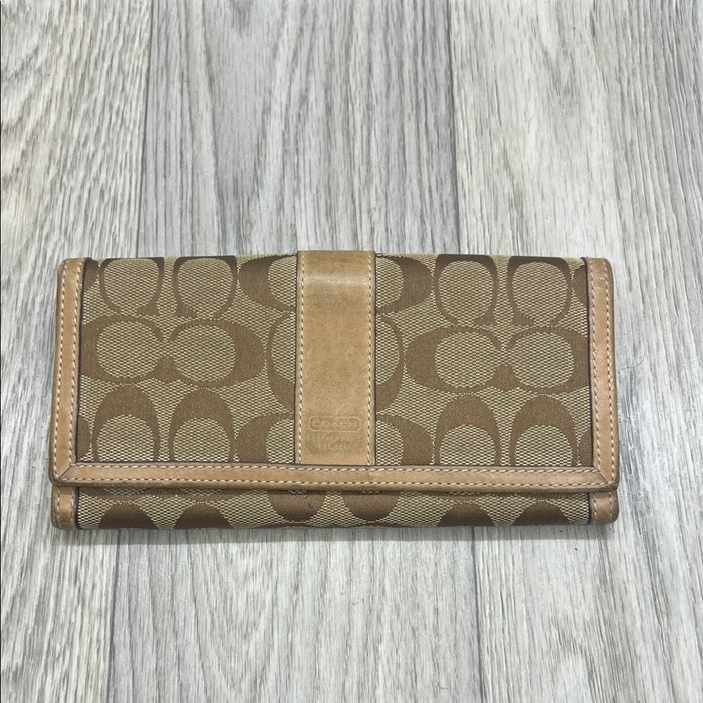 Coach Tan and Brown Signature Wallet
